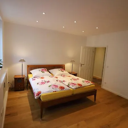 Apartment Am Josephsplatz 125 M2 Munich
