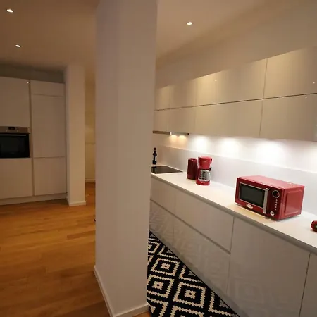 Apartment Am Josephsplatz 125 M2 Munich